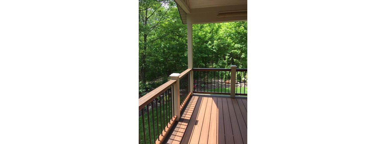 Transcend rail and Havana Gold composite decking
