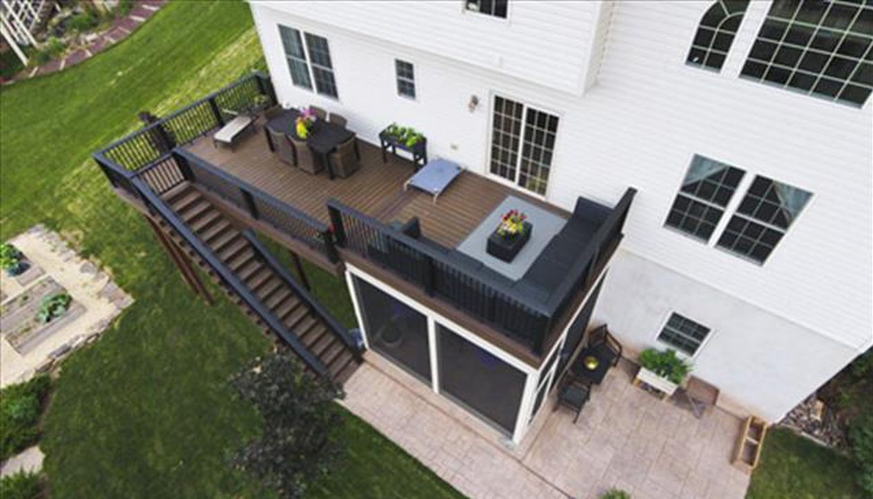 Custom Spiced Rum Deck with screened patio - York PA