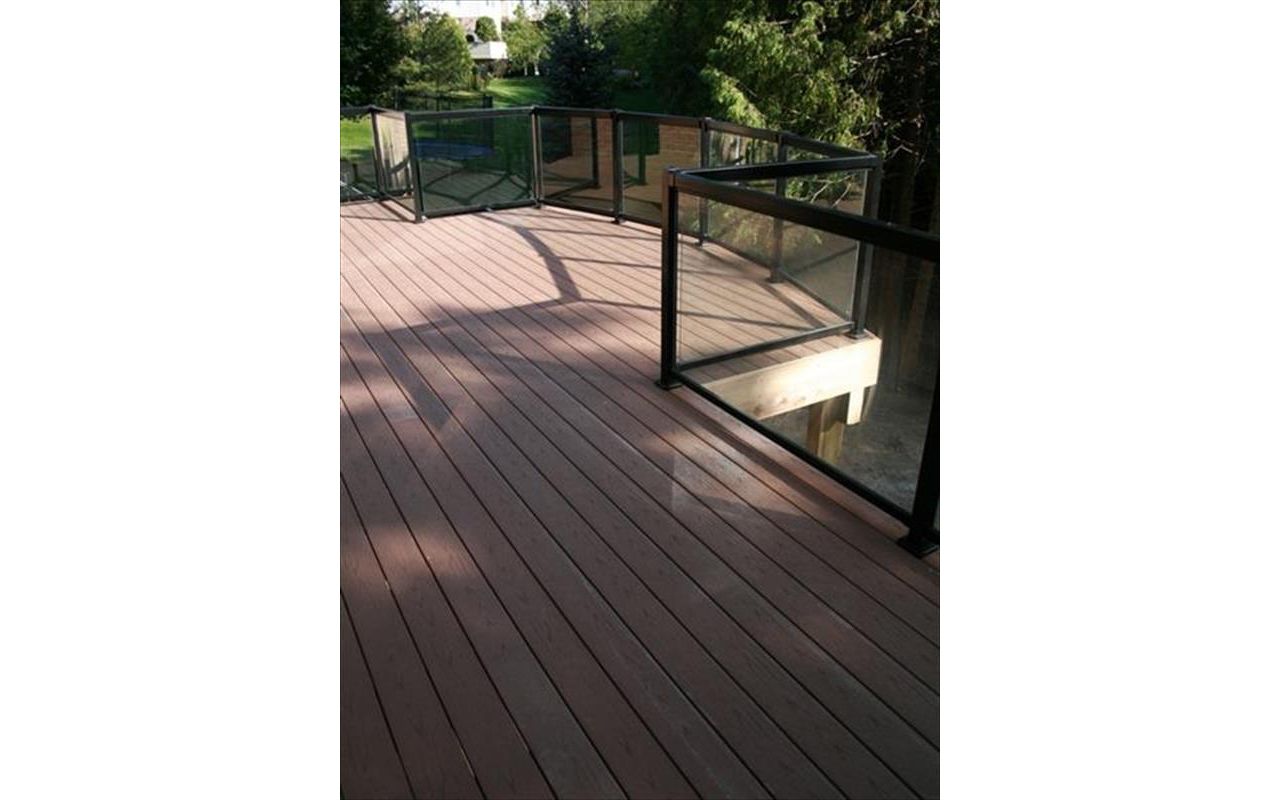 Trex Composite Deck Builder - Kitchener, Waterloo, Cambridge, Ontario