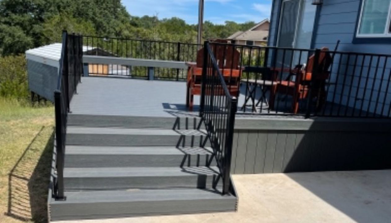 Enhanced basics clamshell