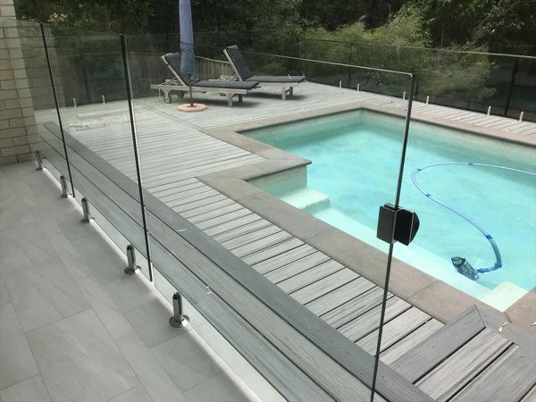 Kenmore pool deck