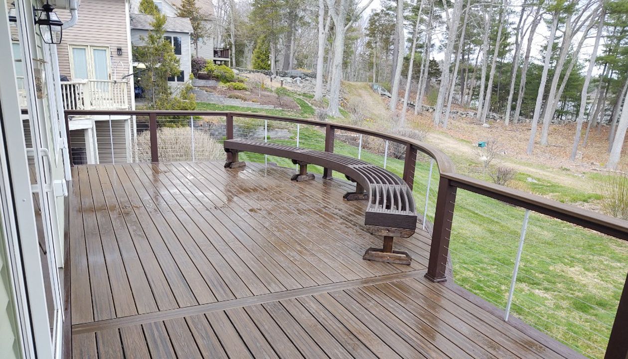 Vintage Lantern curved deck and bench