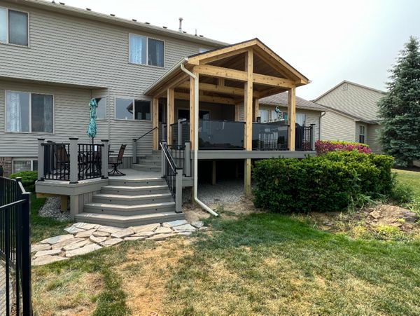 Deck and Pavilion Roof in South Lyon, Michigan