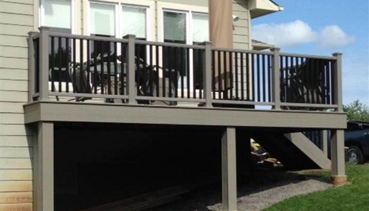 Gravel Path Decking and Railing; Charcoal Black Balusters