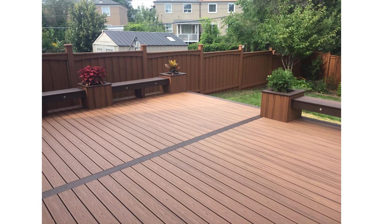 Trex  Transcend TROPICAL TIKI TORCH BENCH composite custom made flowerpot Vaughan Thornhill Toronto North York
