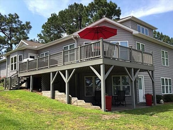 Trex Transcend deck in Pinehurst