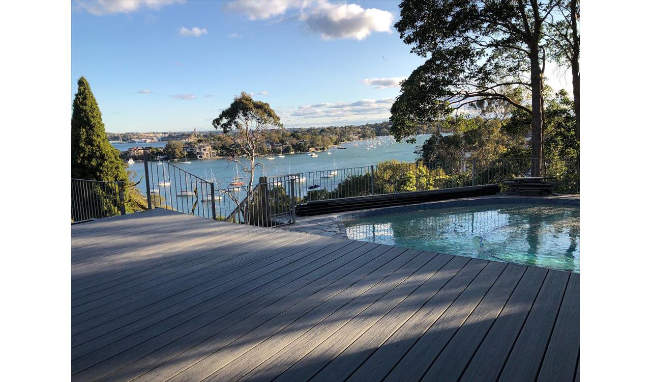 Lovely view of the bay from this Island Mist deck