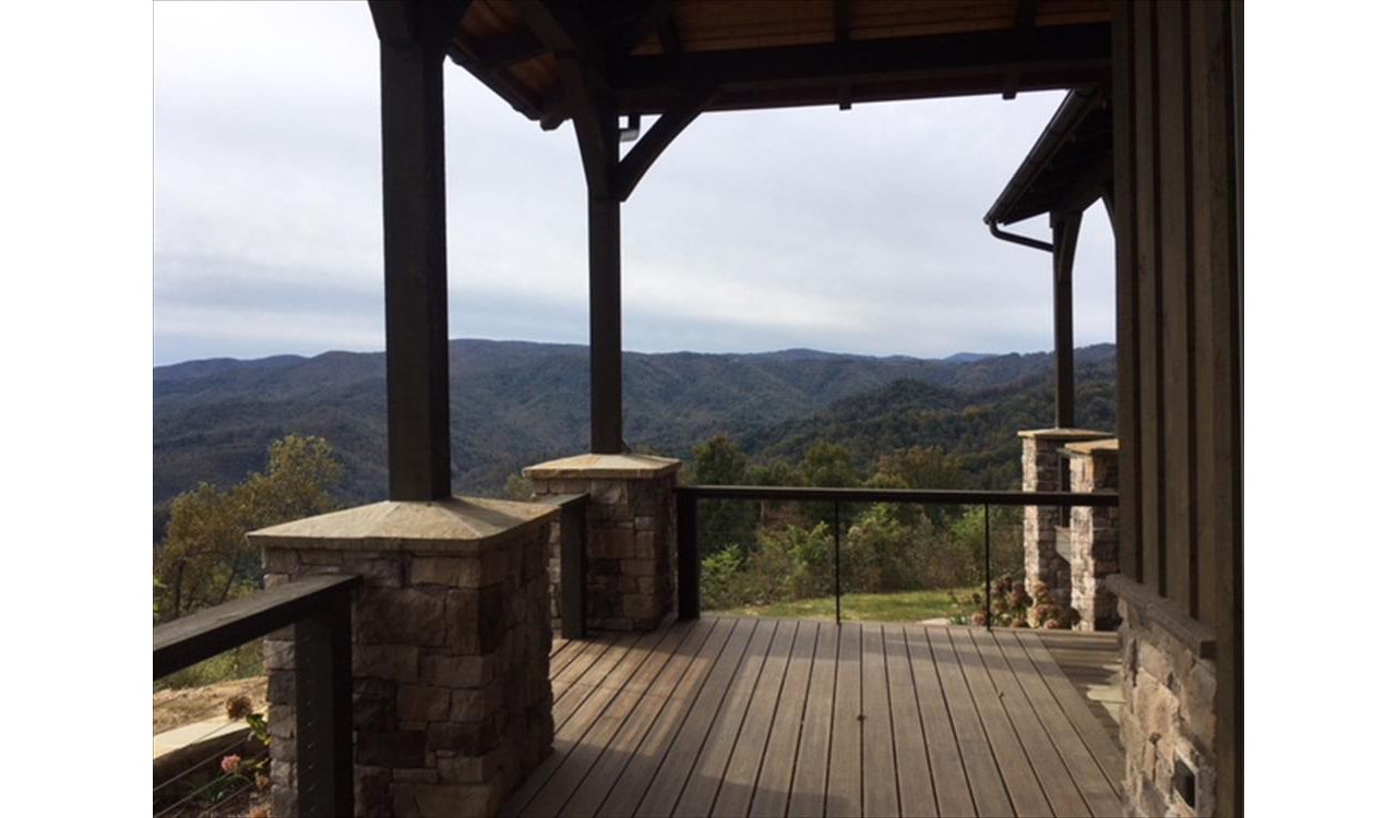 Great view from Trex Transcend Havana Gold entertaining area.