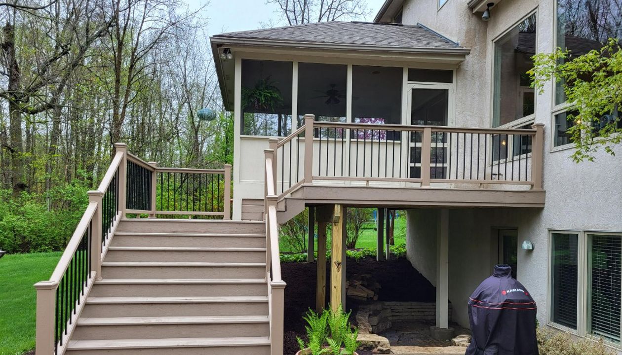Large customary set of steps in Rope Swing.
