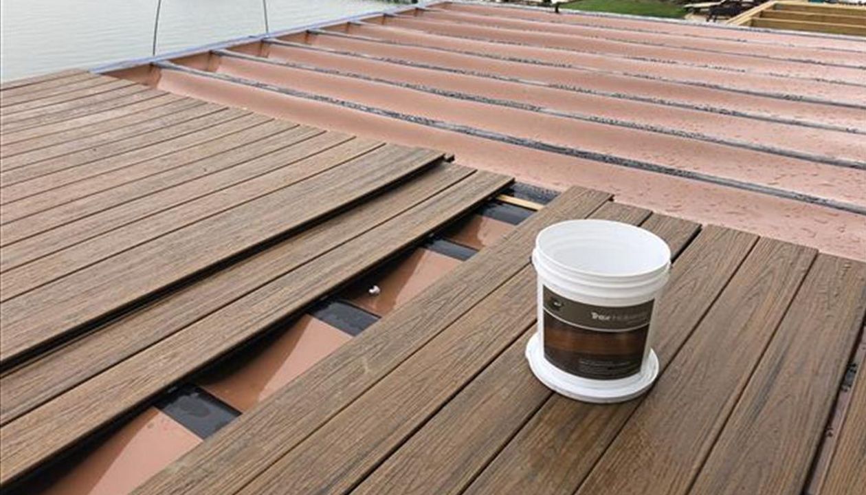 Cedar Lake, IN Havana Gold and Rain Escapes