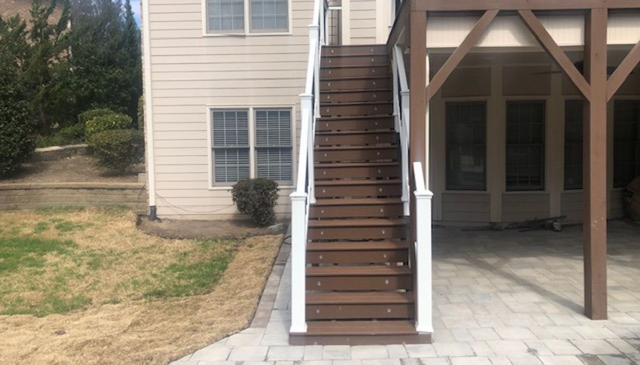 Trex Select riser boards & LED riser lights are your ambiance and safe way to the house