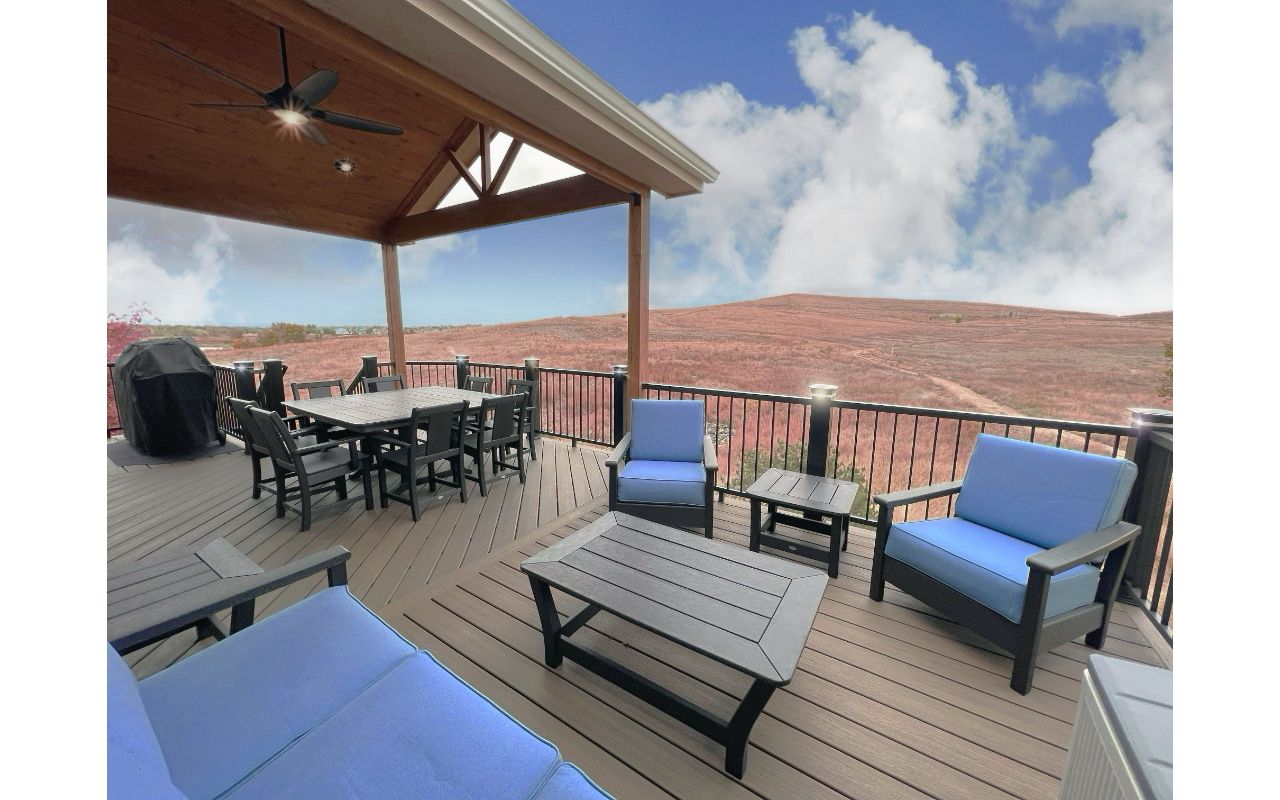 TREX Enhance deck in Costal Bluff in Erie, CO