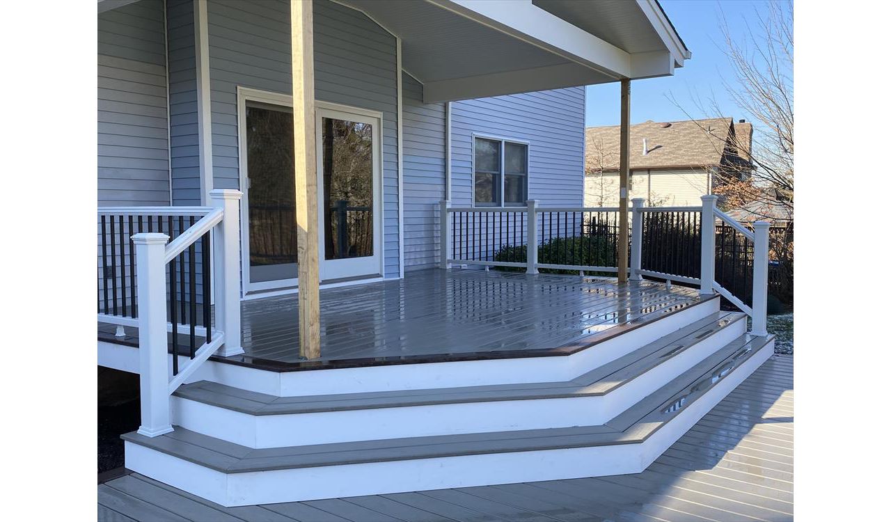 Valley Cottage NY Trex Deck