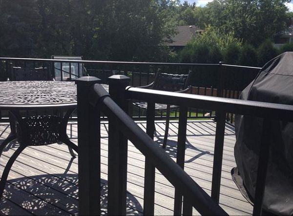 Trex Transcend Decking with Aluminum Handrail