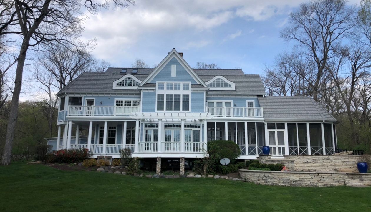 Trex Decks & Trex Pergola on Lake Geneva