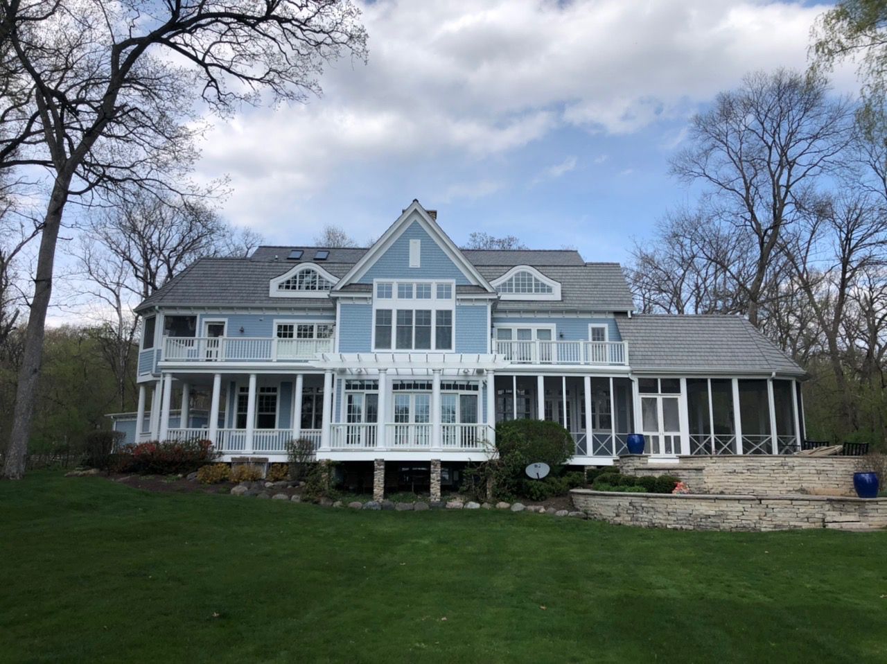 Trex Deck and Trex Pergola in Lake Geneva