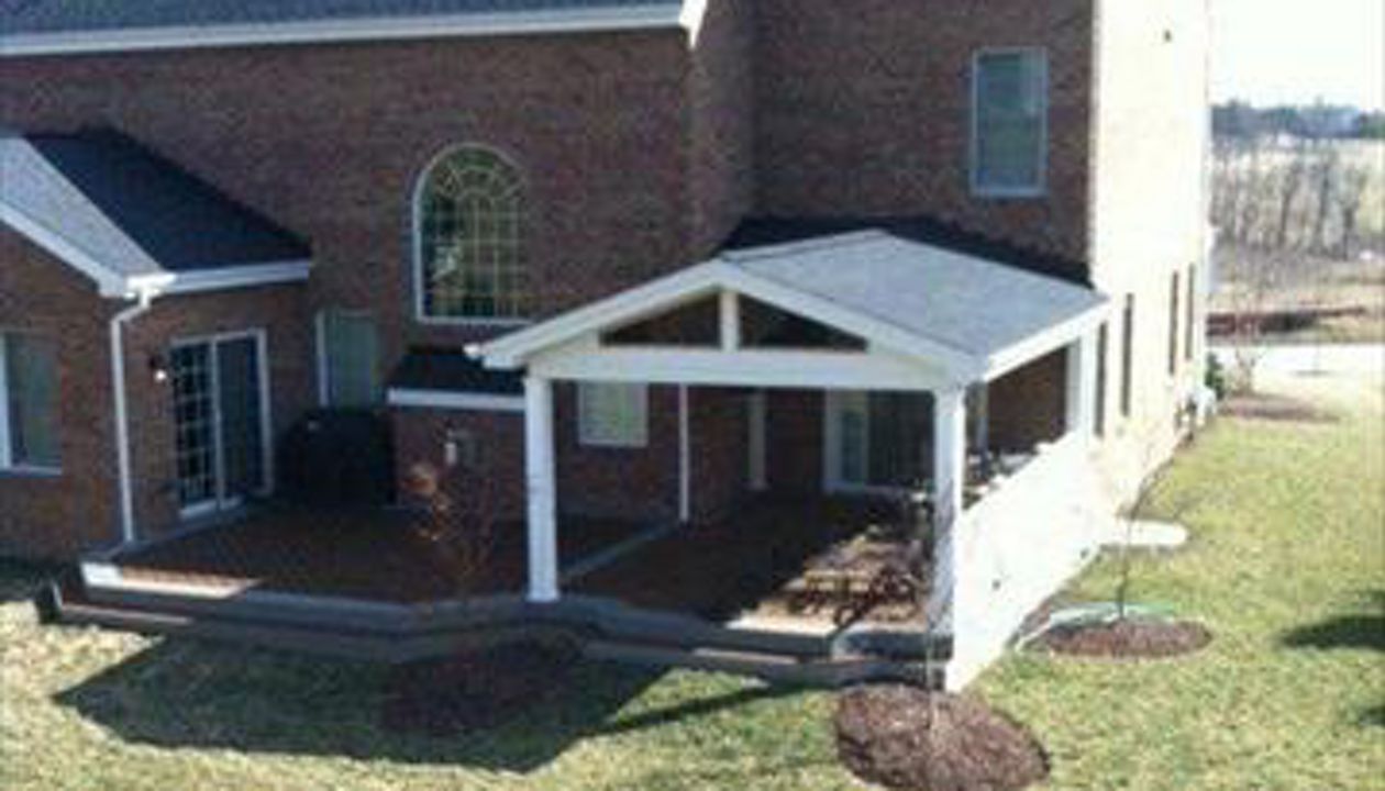 Transcend picture framed decking