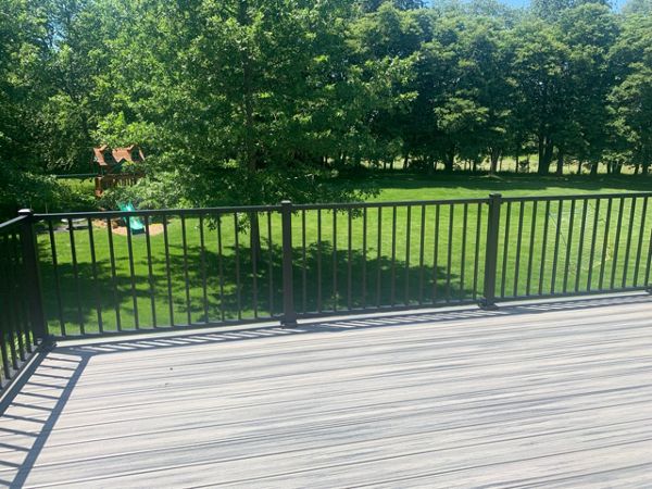 Trex Signature Railing