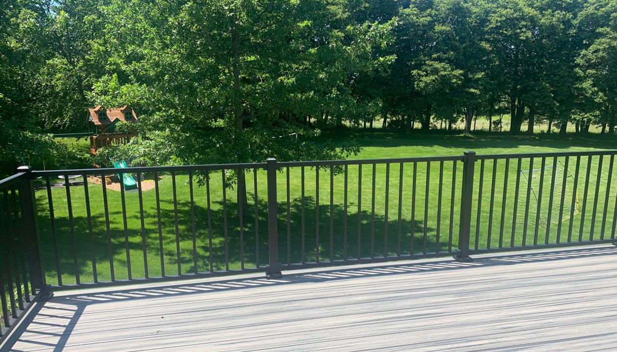 Trex Signature Railing