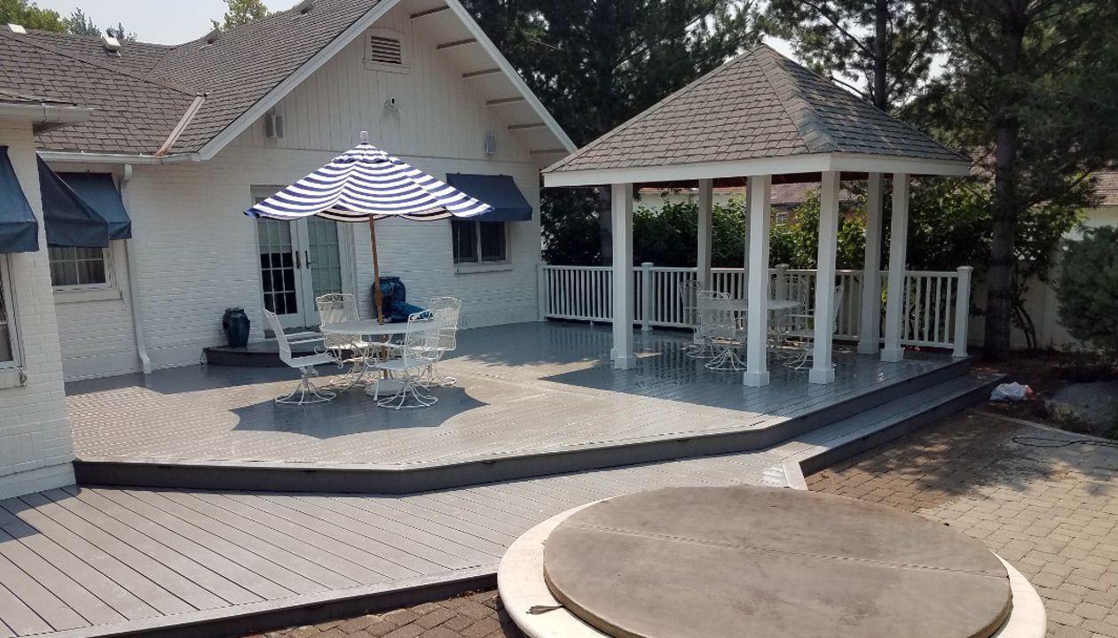 Select Pebble Grey Trex decking to hot tub, Reno, NV Reno
