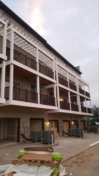 Trex Transcend Vintage Lantern Railing
