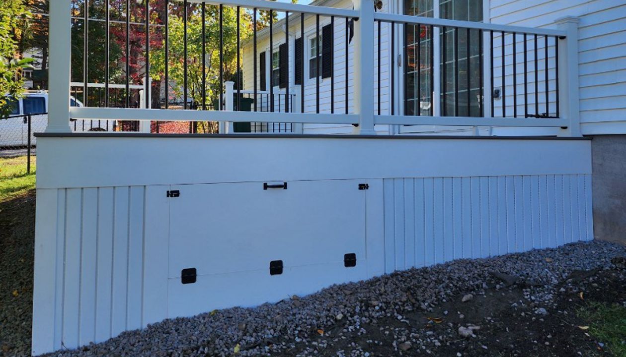 Pebble Grey Rear Porch