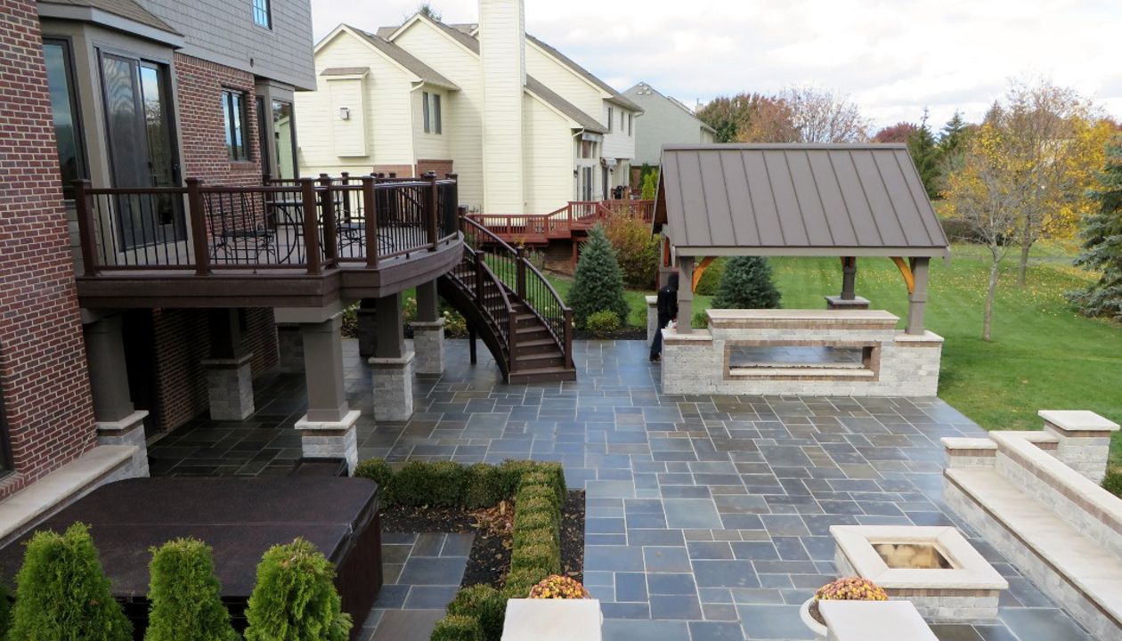 Outdoor Escape with Trex