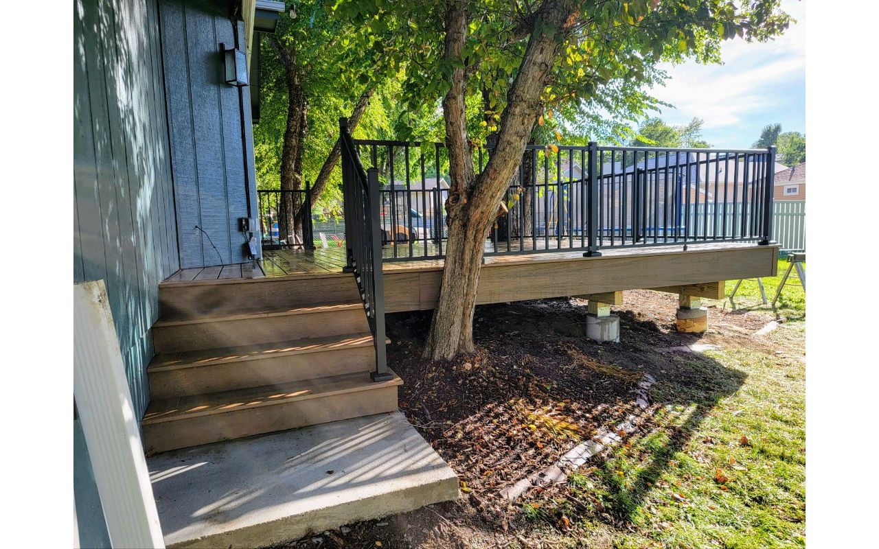Toasted Sand, Black Aluminum Railing