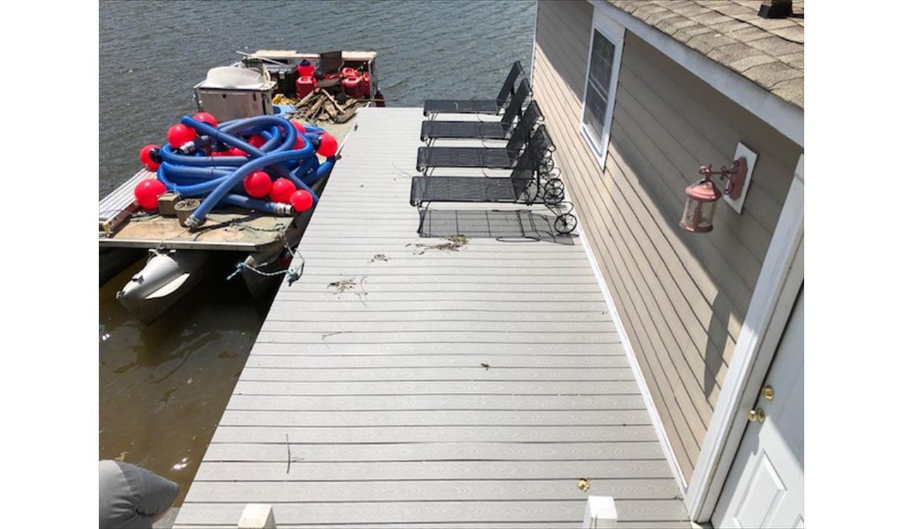 Trex Select Pebble Grey is a welcome site as you dock your boat