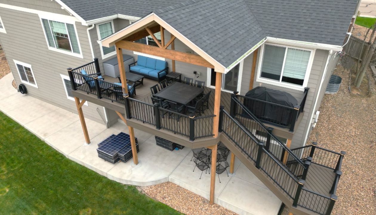 TREX Enhance deck in Costal Bluff in Erie, CO