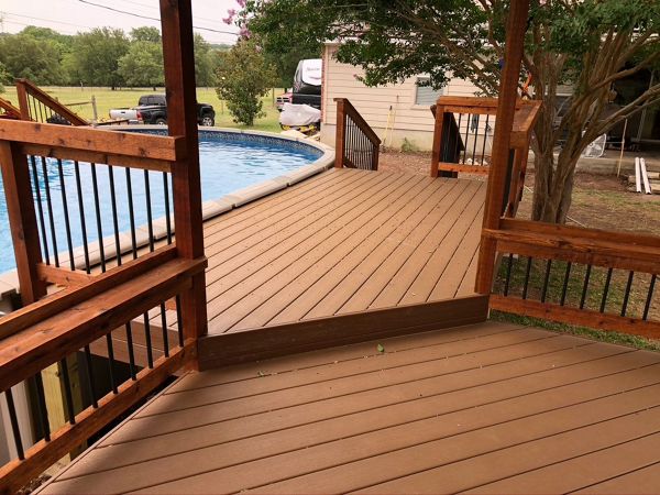 Trex Beach Dune and Custom Cedar Railing for Above Ground Pool