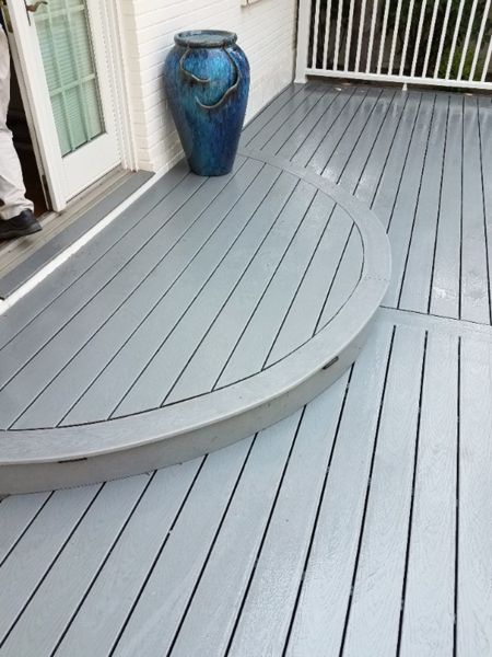 Trex deck, Select Pebble Grey, curved step, Reno, NV