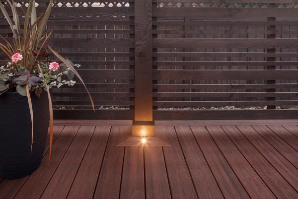 Trex Transcend Lava Rock with LED deck lighting and privacy screen. Project location Pitt Meadows BC