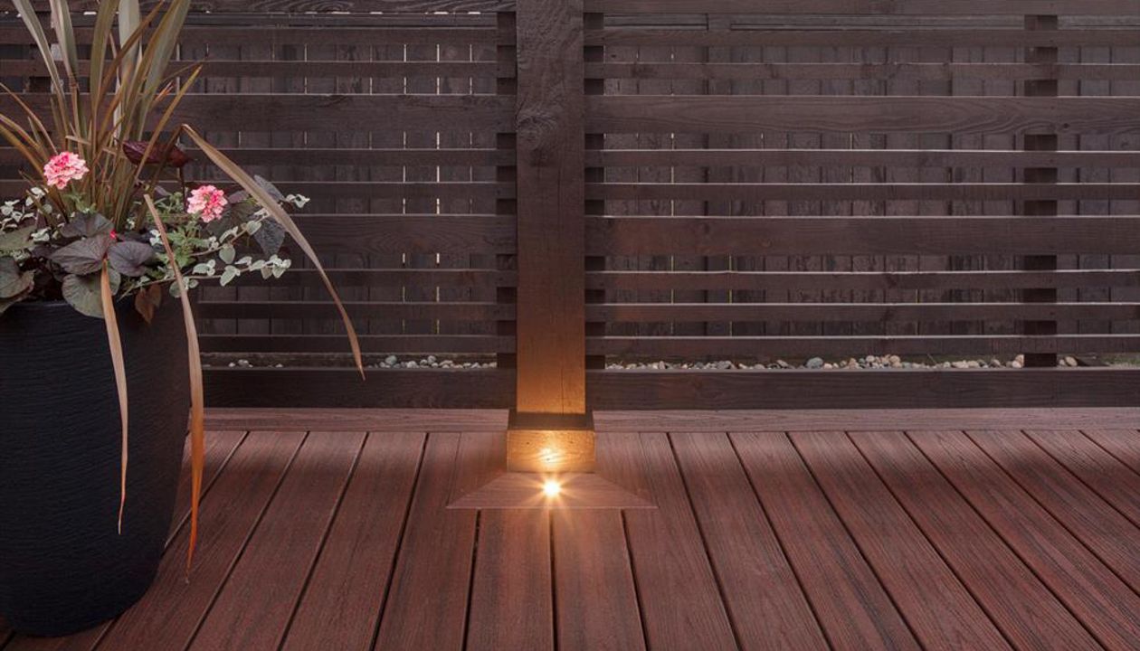 Trex Transcend Lava Rock with LED deck lighting and privacy screen. Project location Pitt Meadows BC