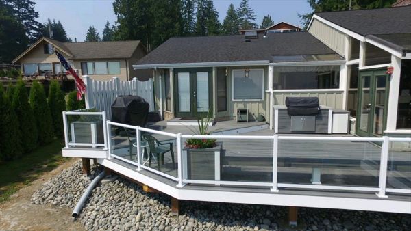 Trex Transcends Island Mist with built in BBQ, Benches and Planter Boxes in Island Mist Gig Harbor