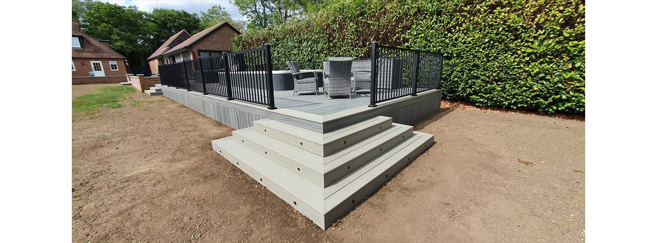 Corner Pyramid Steps done with Trex Transcend Gravel Path Boards