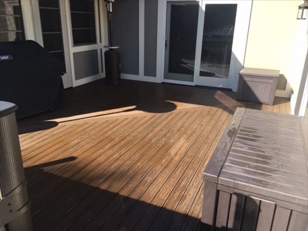 Trex Transcend Spiced Rum porch plank has fastener-free look thanks to Trex Hideaway clips.