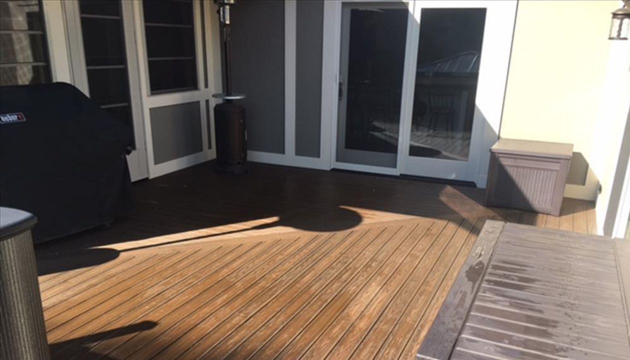 Trex Transcend Spiced Rum porch plank has fastener-free look thanks to Trex Hideaway clips.