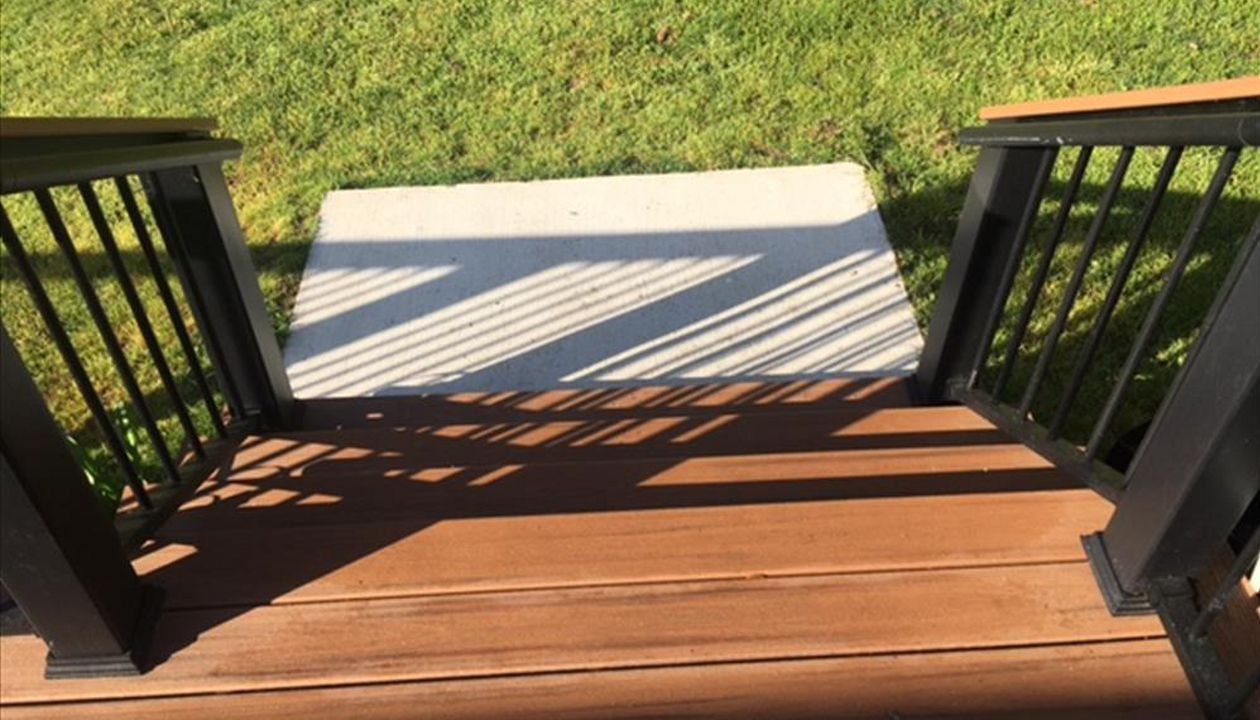 Trex Transcend stairs and handrails stay like new for years to come