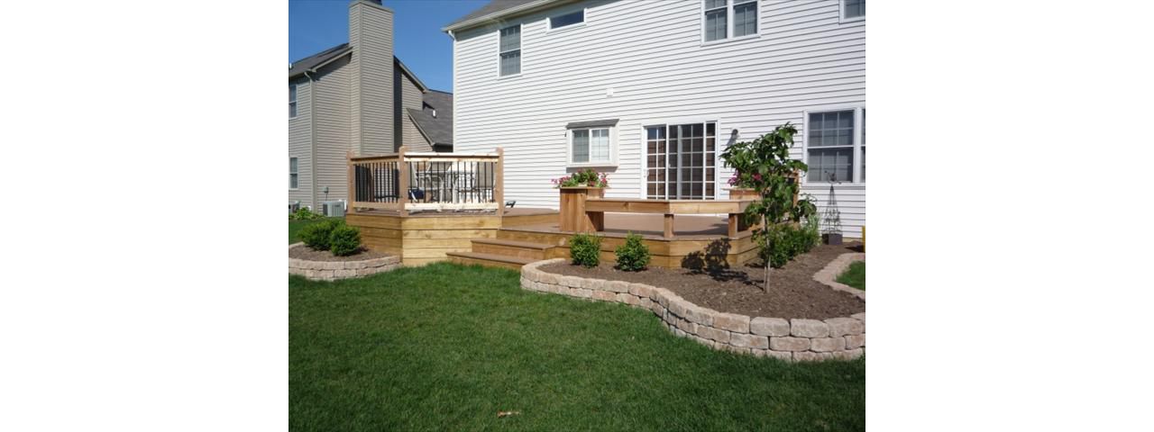 Deck w/ TrexTop Decking