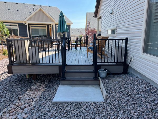 Trex Lineage Biscayne deck with Trex Signature Railing Colorado Springs Colo