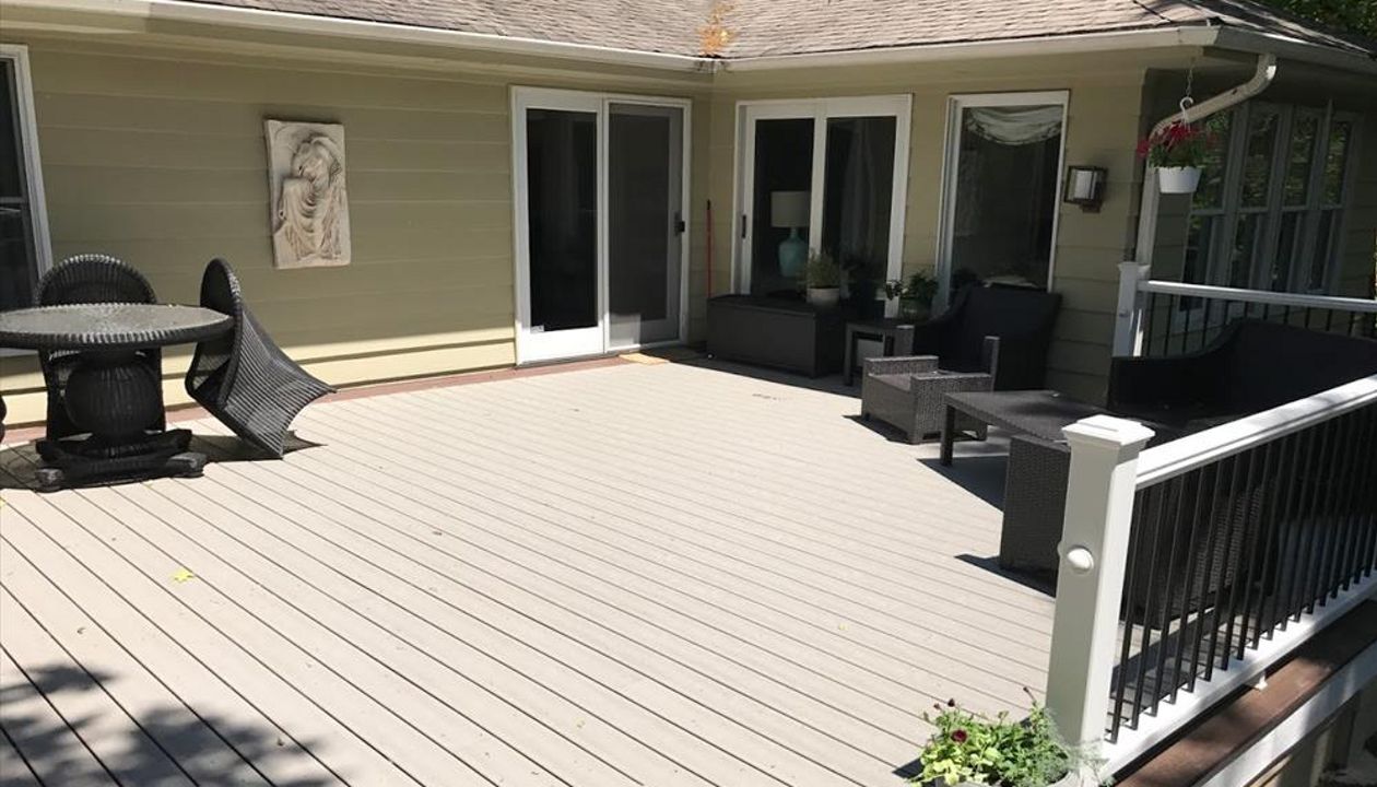 Lighting on posts, flush mounted lighting