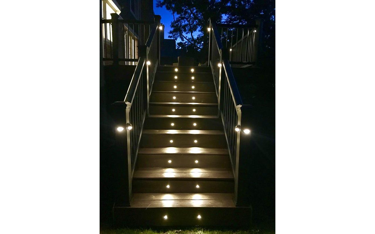 Trex deck_ Trex lighting_Trex stair lighting_ Barrington IL_ Local deck builder