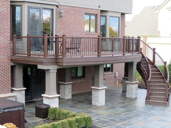 Strong Lines and Curved Stairs