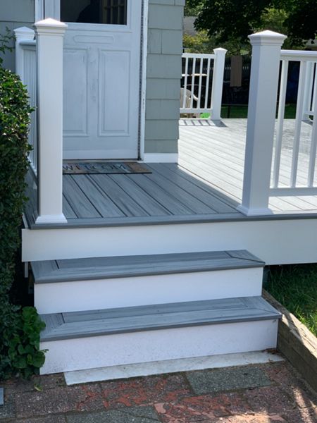 Willow Drive Deck -Trex Enhance Wharf