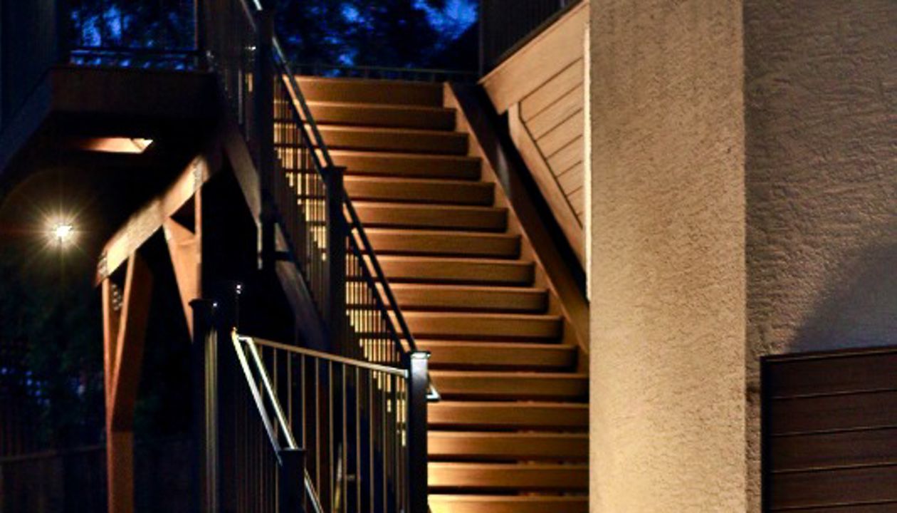 Stone Ridge signature floating stairs in Havana Gold and Spiced rum