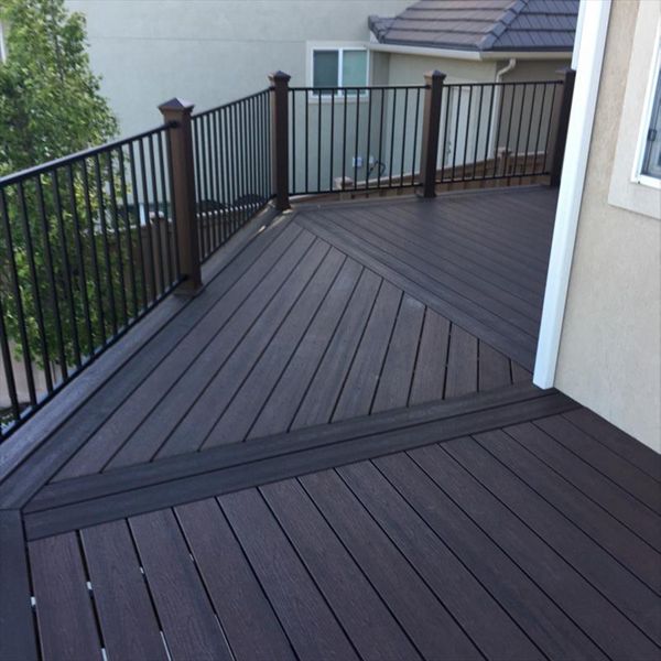 lava rock decking with vintage lantern borders