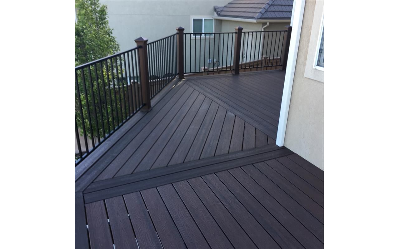 lava rock decking with vintage lantern borders