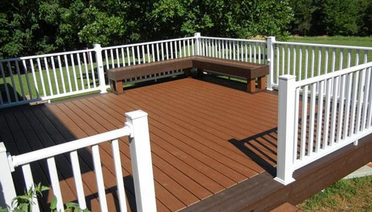 Transcends Decking--with buith in bench