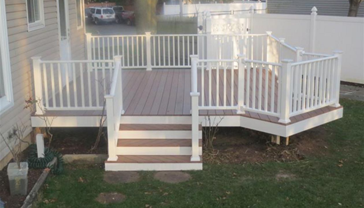Grill Bump Outs are no problem for our custom designed deck builders.  Southbury CT